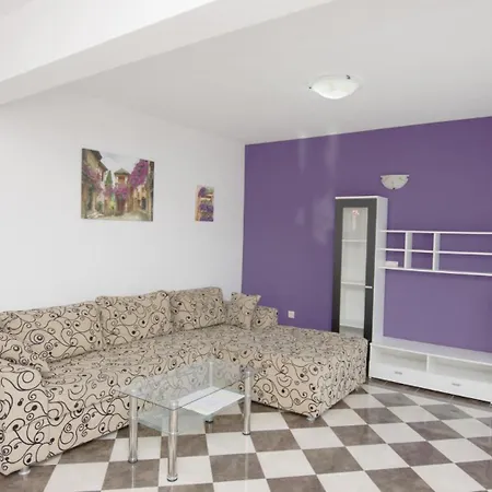 Niko By Guide Apartament *