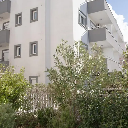 Niko By Guide Apartament Makarska
