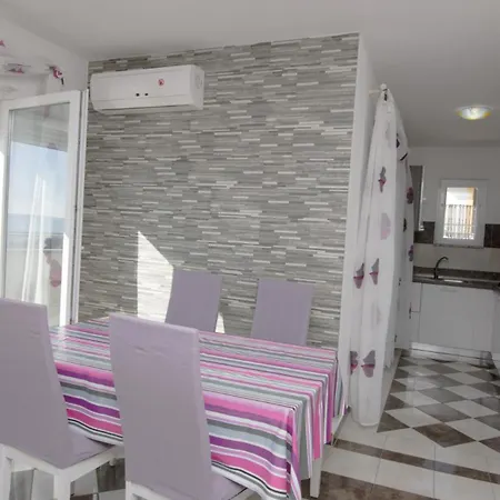 Apartament Niko By Guide *