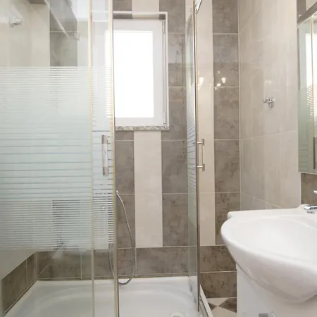 Niko By Guide Apartament Makarska