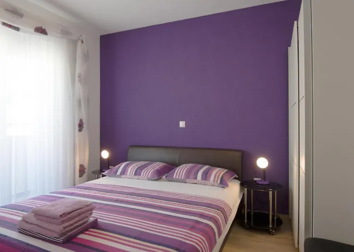 Apartment Niko By Guide Makarska